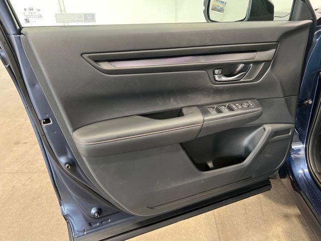 new 2026 Honda CR-V Hybrid car, priced at $37,385