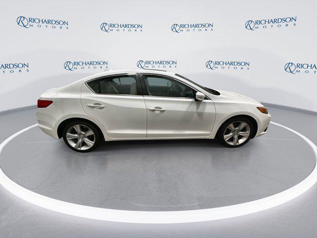 used 2014 Acura ILX car, priced at $12,998