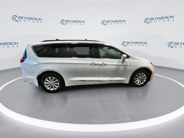 used 2017 Chrysler Pacifica car, priced at $11,849