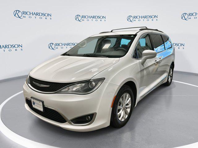 used 2017 Chrysler Pacifica car, priced at $11,849