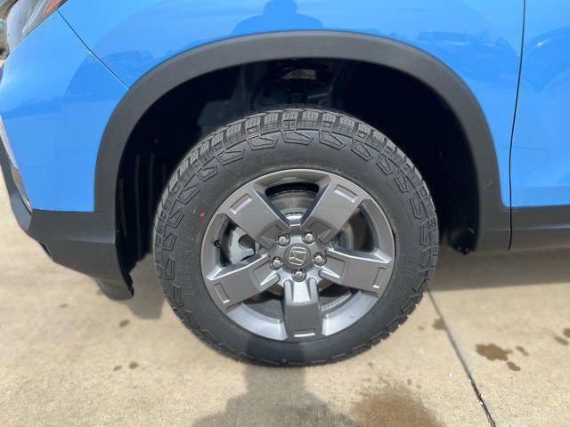 new 2025 Honda Ridgeline car, priced at $43,723