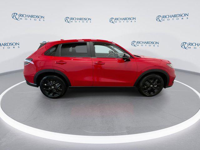 new 2025 Honda HR-V car, priced at $29,082