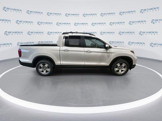 new 2025 Honda Ridgeline car, priced at $47,330