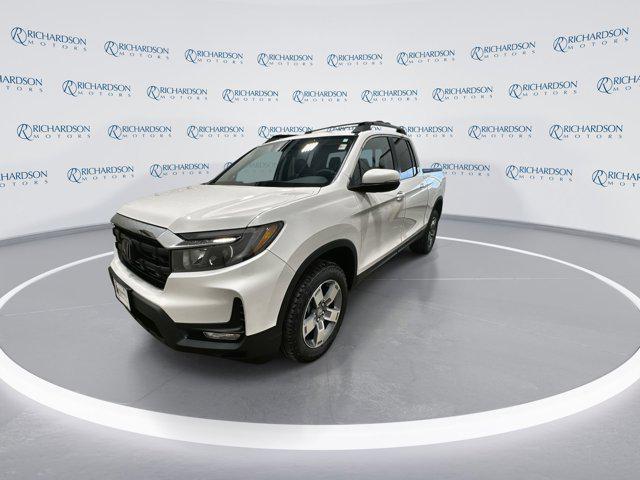 new 2025 Honda Ridgeline car, priced at $47,330