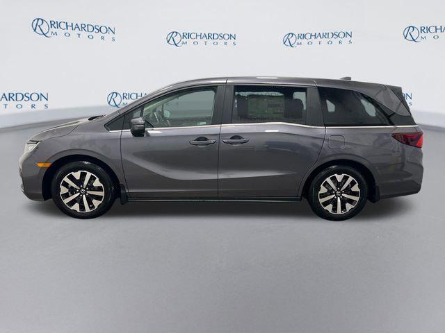 new 2026 Honda Odyssey car, priced at $42,407