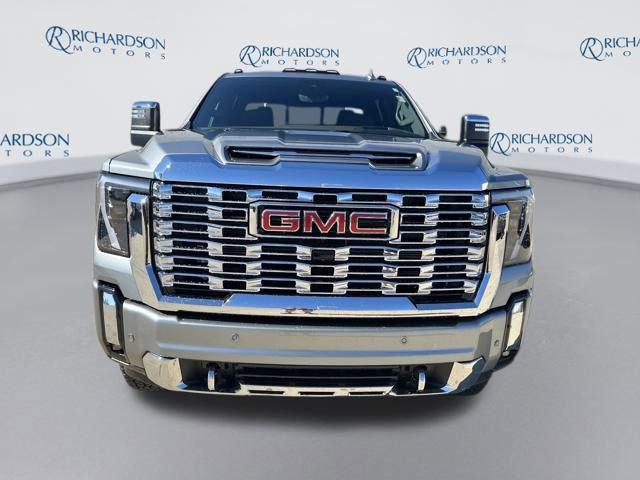 new 2026 GMC Sierra 2500 car, priced at $90,960