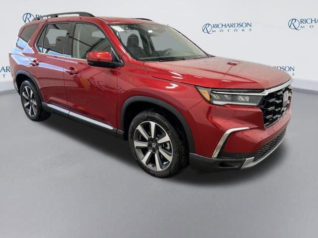 new 2025 Honda Pilot car, priced at $48,753