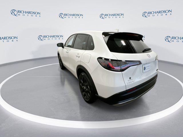 new 2025 Honda HR-V car, priced at $29,516