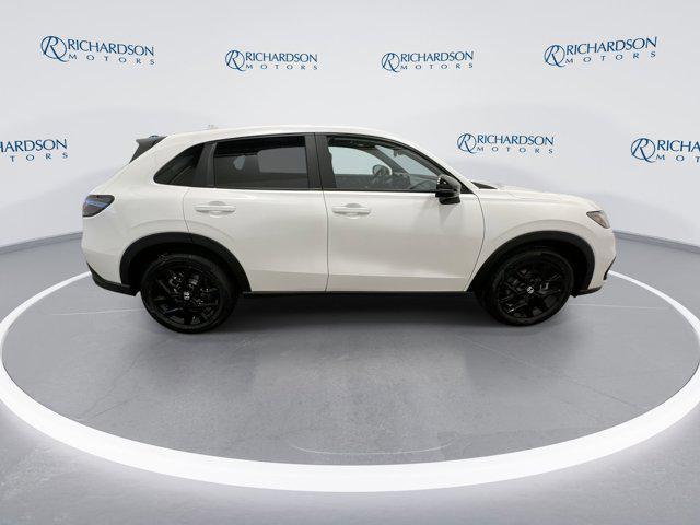 new 2025 Honda HR-V car, priced at $29,516