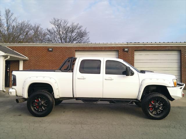 used 2014 GMC Sierra 2500 car, priced at $32,999