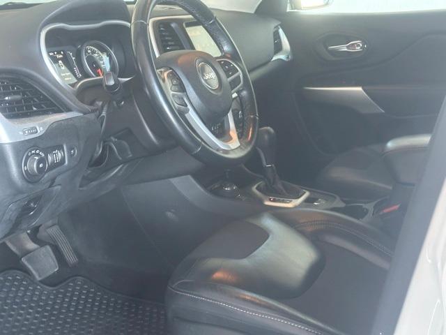 used 2018 Jeep Cherokee car, priced at $12,949