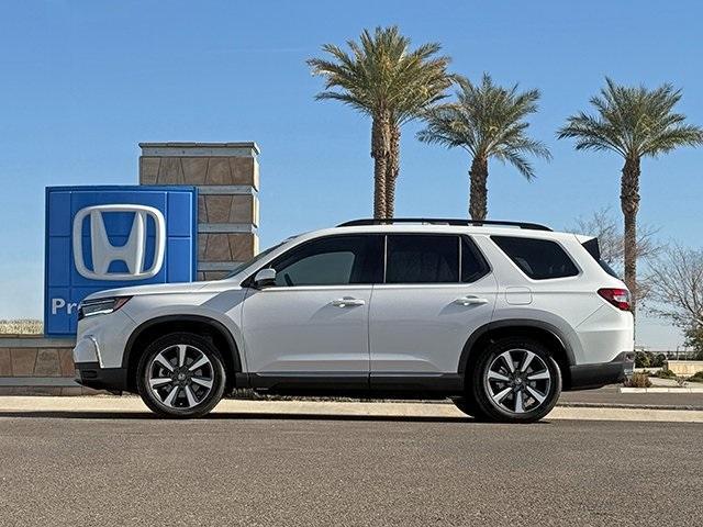 used 2025 Honda Pilot car, priced at $47,218