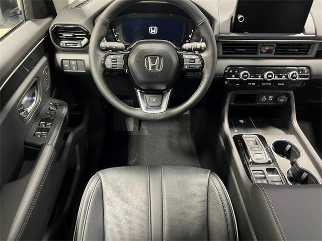 new 2025 Honda Pilot car, priced at $50,710