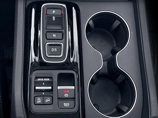 used 2025 Honda Pilot car, priced at $45,598