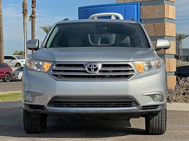 used 2013 Toyota Highlander car, priced at $15,248