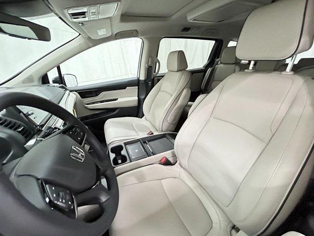 new 2026 Honda Odyssey car, priced at $45,771