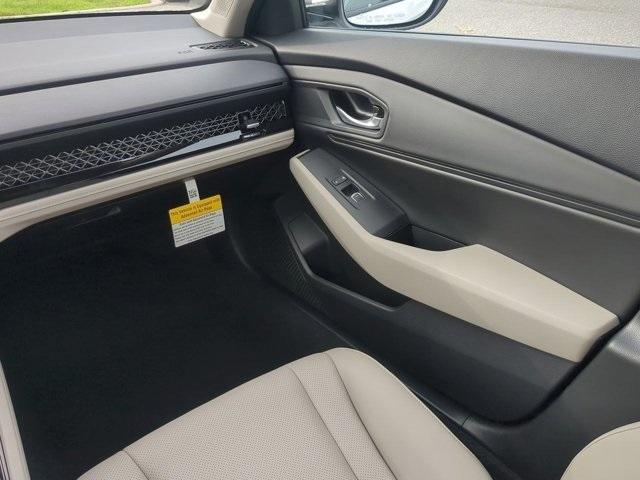 new 2025 Honda Accord Hybrid car, priced at $37,985