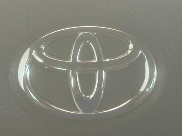 used 2021 Toyota Camry car, priced at $23,637