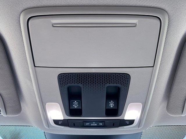 used 2024 Honda Pilot car, priced at $39,647