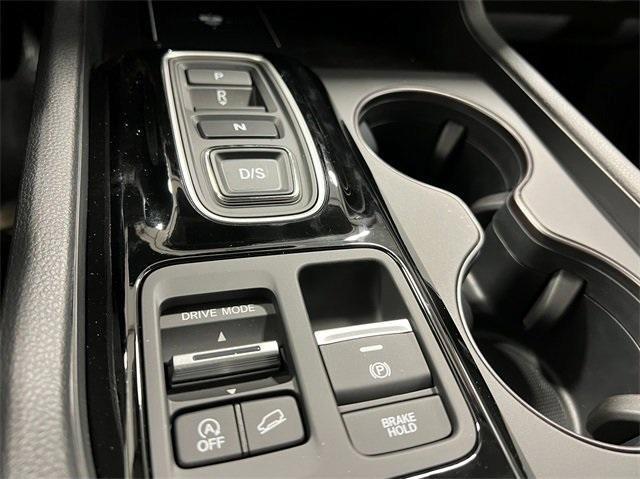 new 2025 Honda Pilot car, priced at $43,680