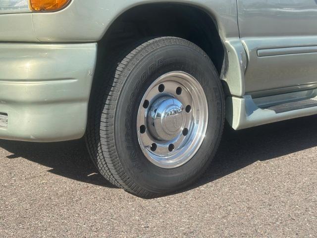 used 2004 Ford E250 car, priced at $10,995