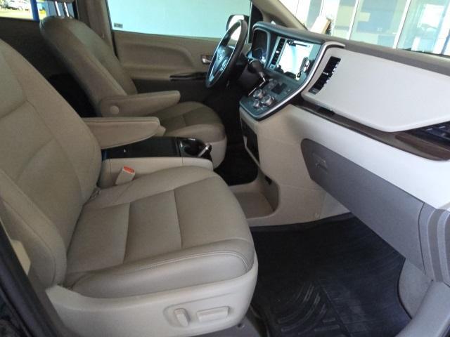 used 2020 Toyota Sienna car, priced at $28,665