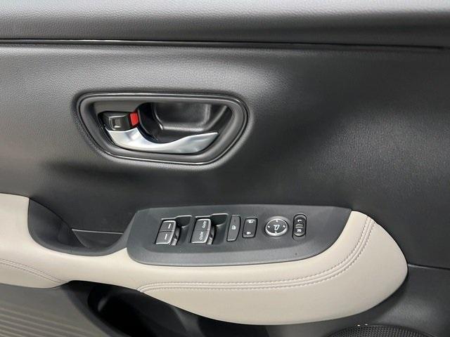 new 2025 Honda HR-V car, priced at $31,667