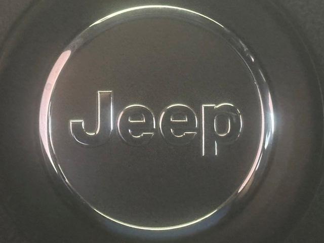 used 2018 Jeep Grand Cherokee car, priced at $21,995