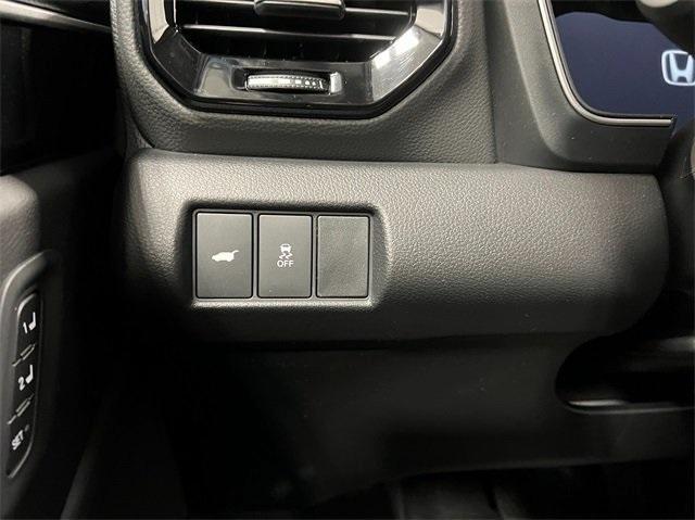 new 2025 Honda Pilot car, priced at $46,158