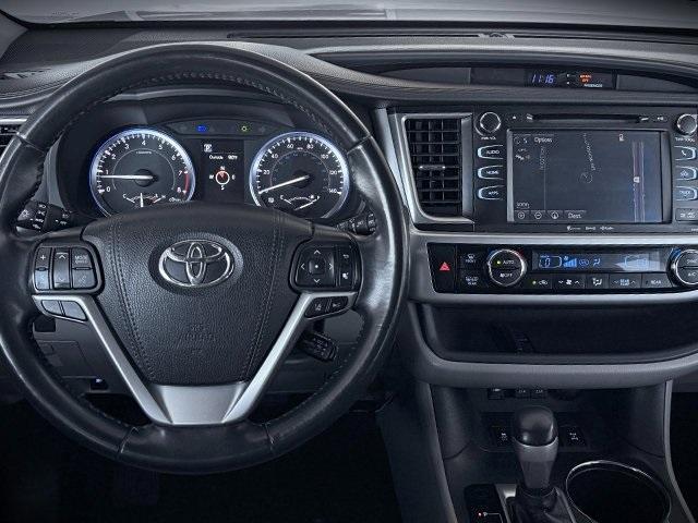 used 2019 Toyota Highlander car, priced at $23,496