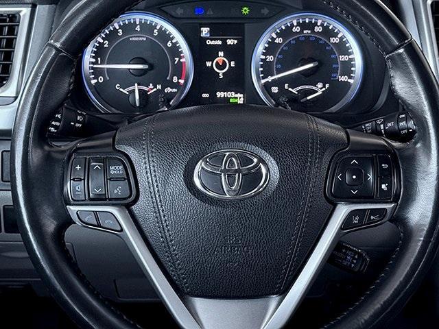 used 2019 Toyota Highlander car, priced at $23,496