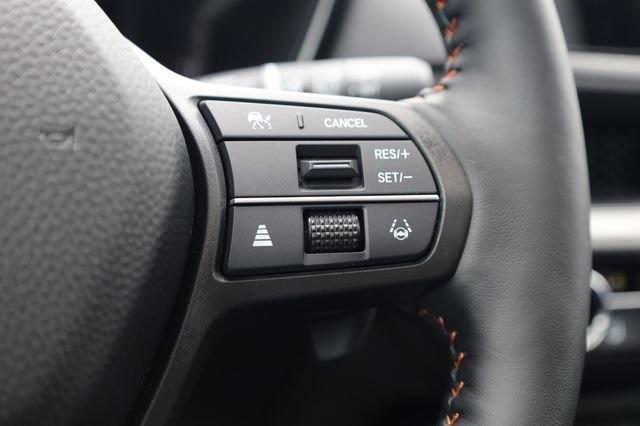 new 2026 Honda CR-V Hybrid car, priced at $40,195
