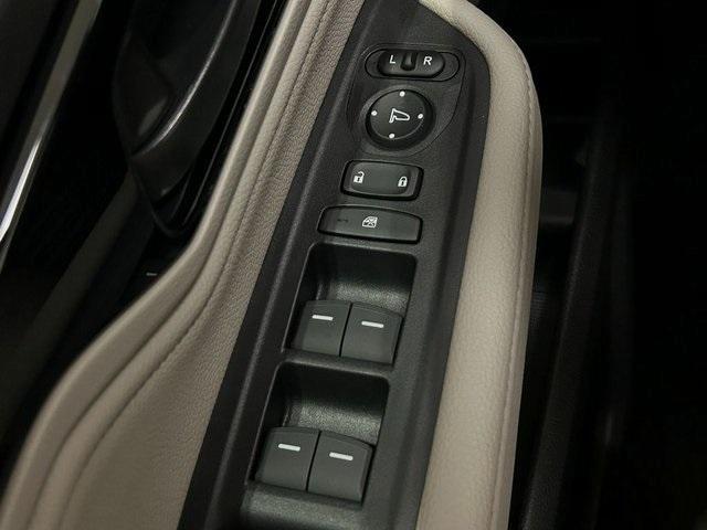 new 2025 Honda Odyssey car, priced at $45,181