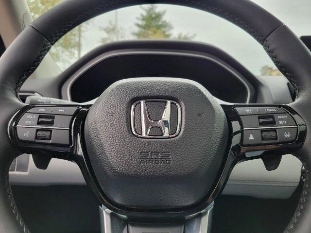 new 2025 Honda Pilot car, priced at $50,710
