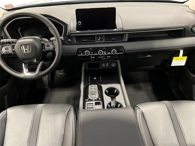 new 2025 Honda Pilot car, priced at $48,115