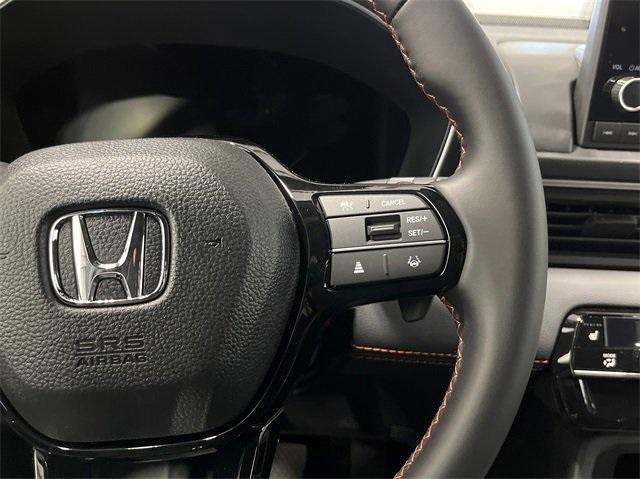 new 2025 Honda Pilot car, priced at $42,592