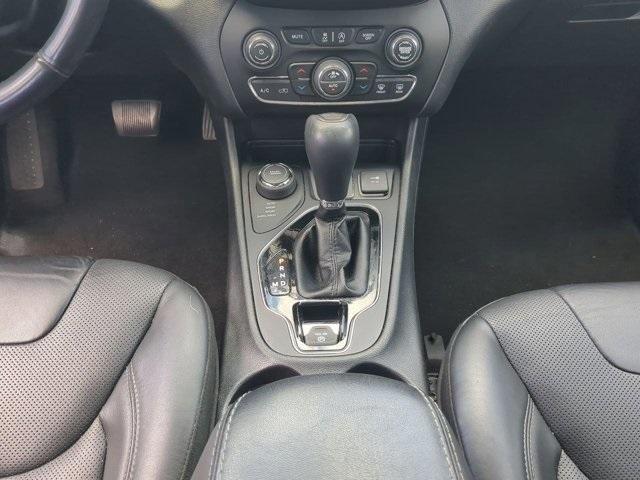 used 2019 Jeep Cherokee car, priced at $17,496