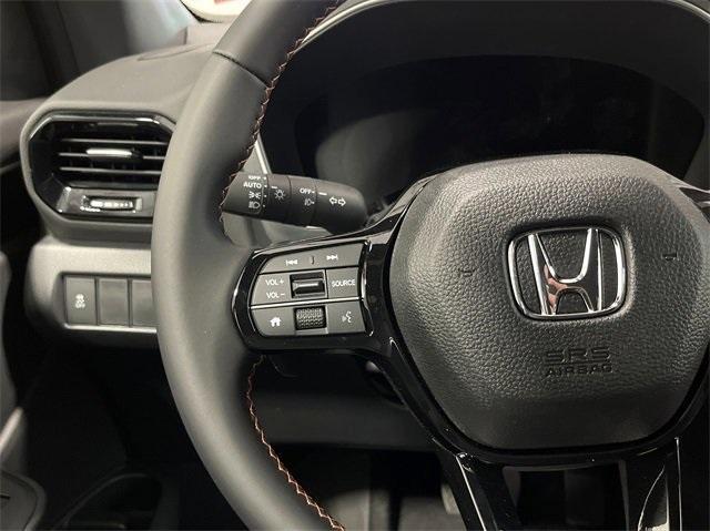 new 2025 Honda Pilot car, priced at $42,165