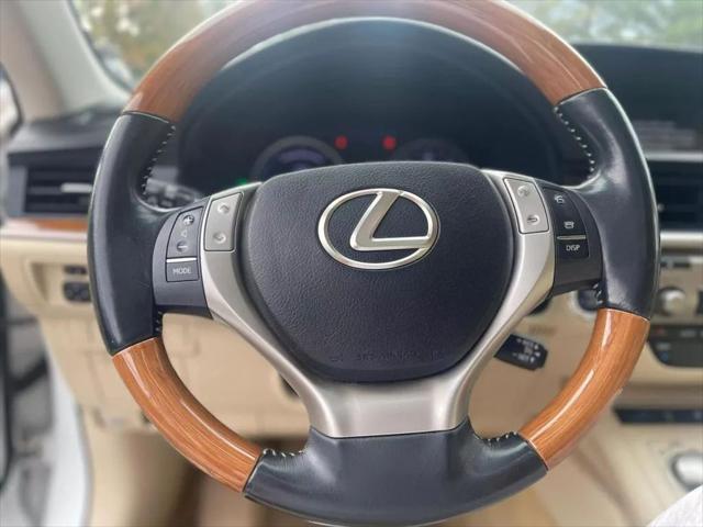 used 2013 Lexus ES 300h car, priced at $15,999