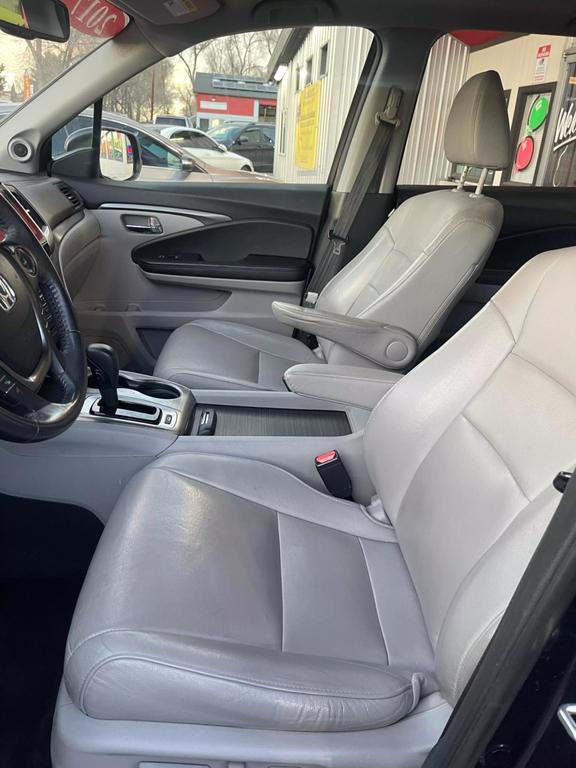 used 2017 Honda Pilot car, priced at $17,089