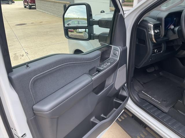 new 2025 Ford F-350 car, priced at $90,894