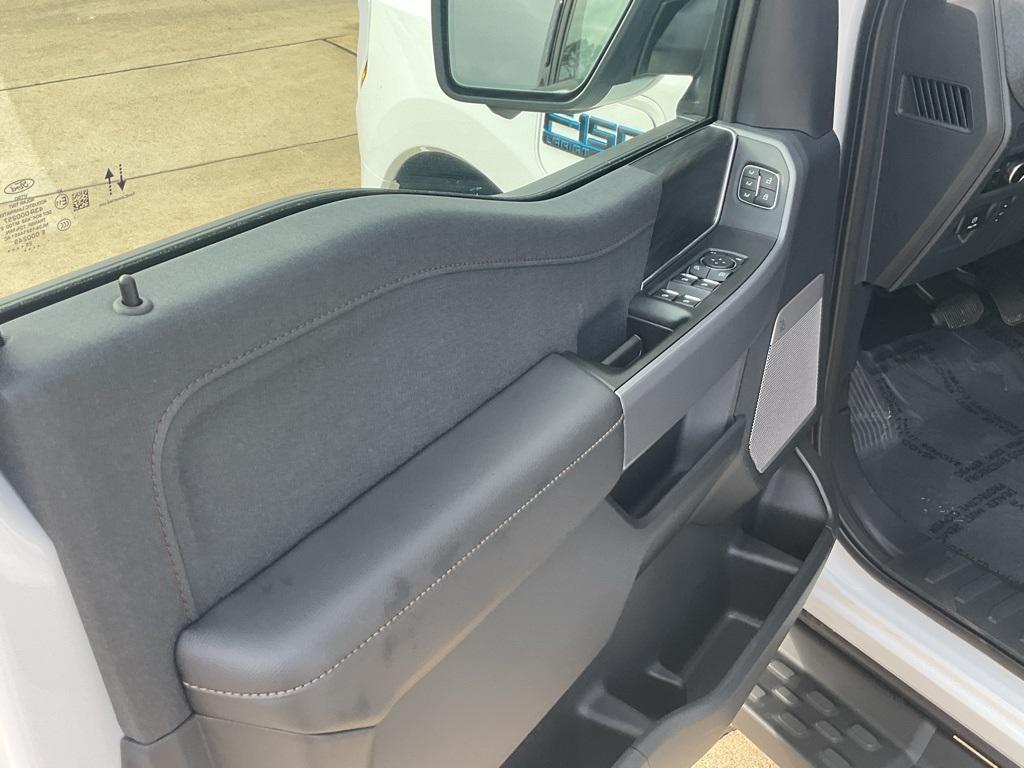 new 2025 Ford F-150 Lightning car, priced at $70,563