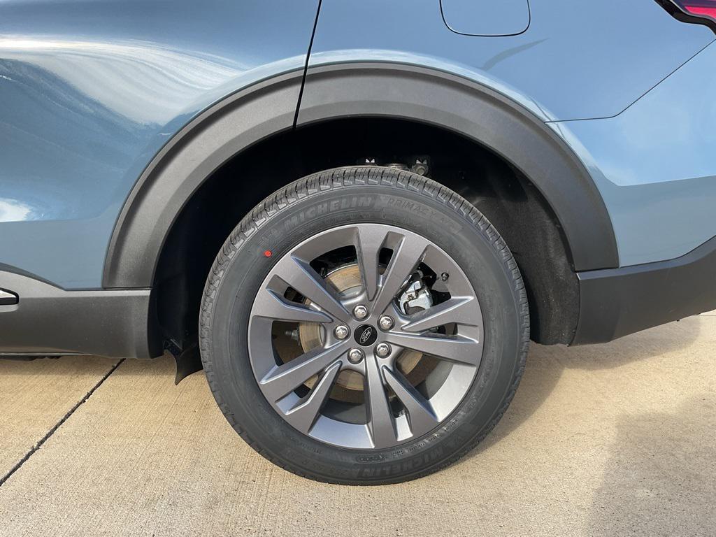 new 2026 Ford Explorer car, priced at $49,430