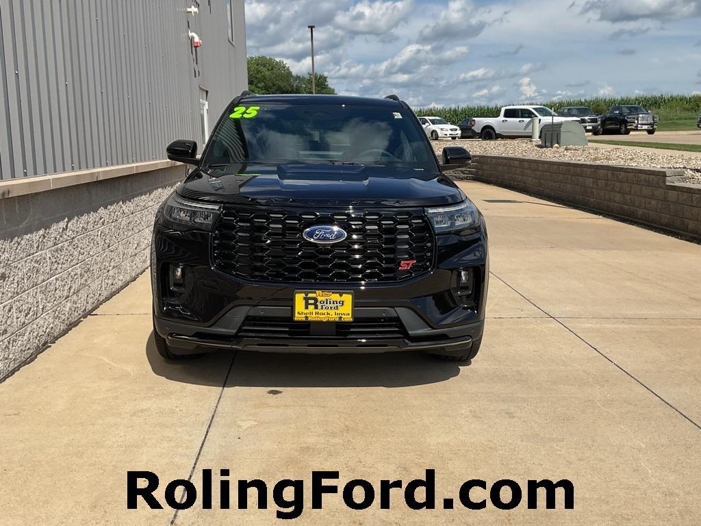 new 2025 Ford Explorer car, priced at $58,838