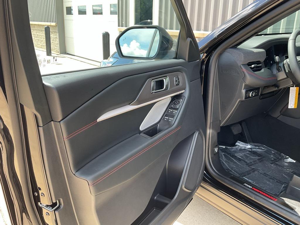 new 2025 Ford Explorer car, priced at $58,838