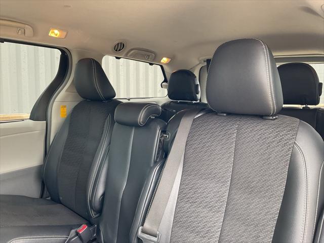 used 2014 Toyota Sienna car