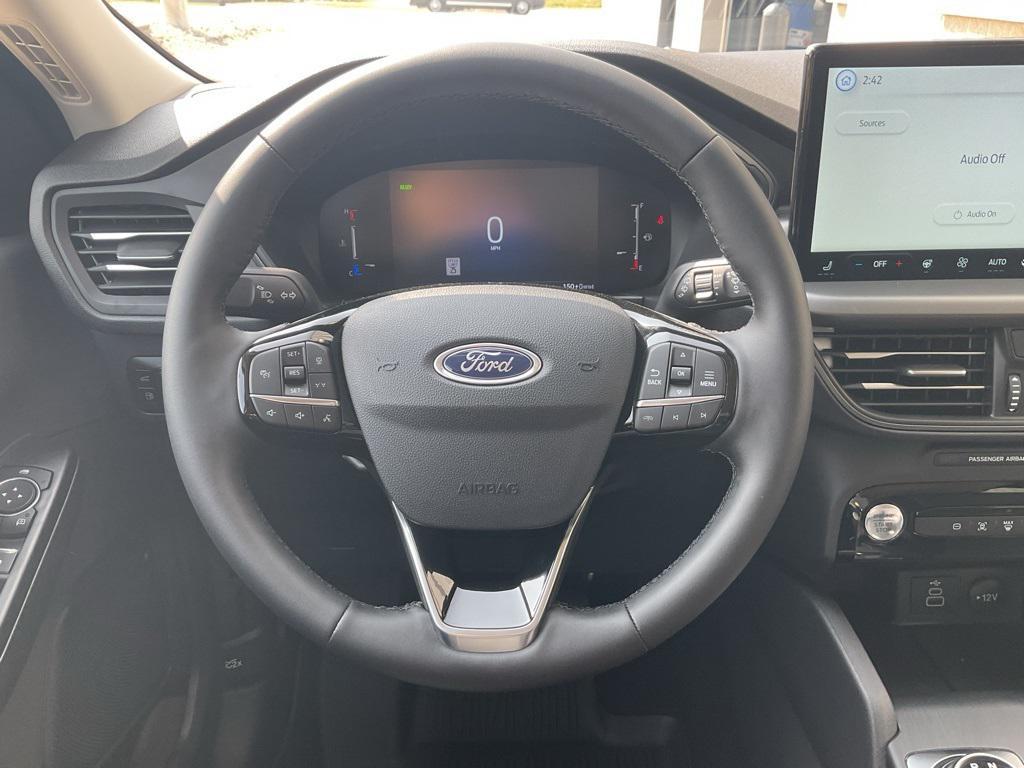 new 2025 Ford Escape PHEV car, priced at $30,088