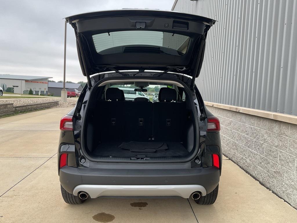 used 2023 Ford Escape car, priced at $27,588