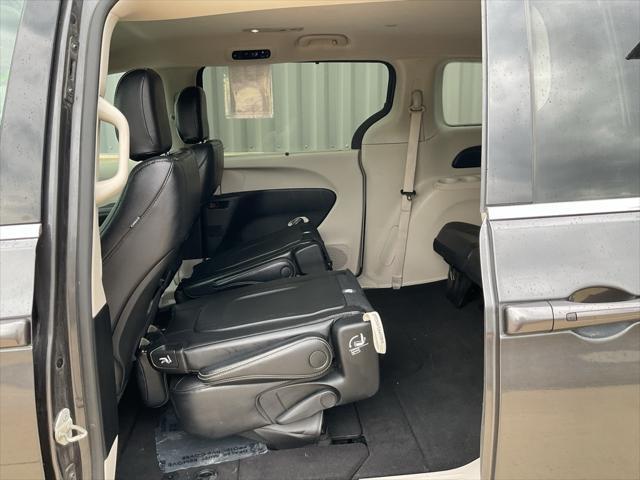 used 2022 Chrysler Pacifica car, priced at $21,850