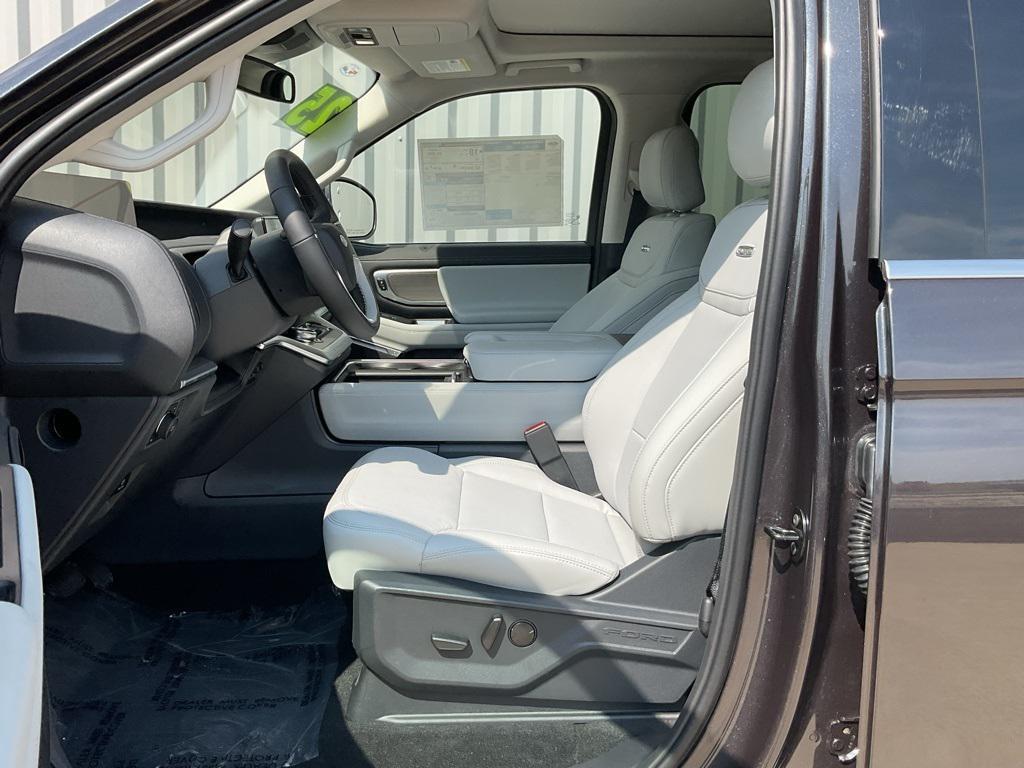 new 2025 Ford Expedition Max car, priced at $77,966
